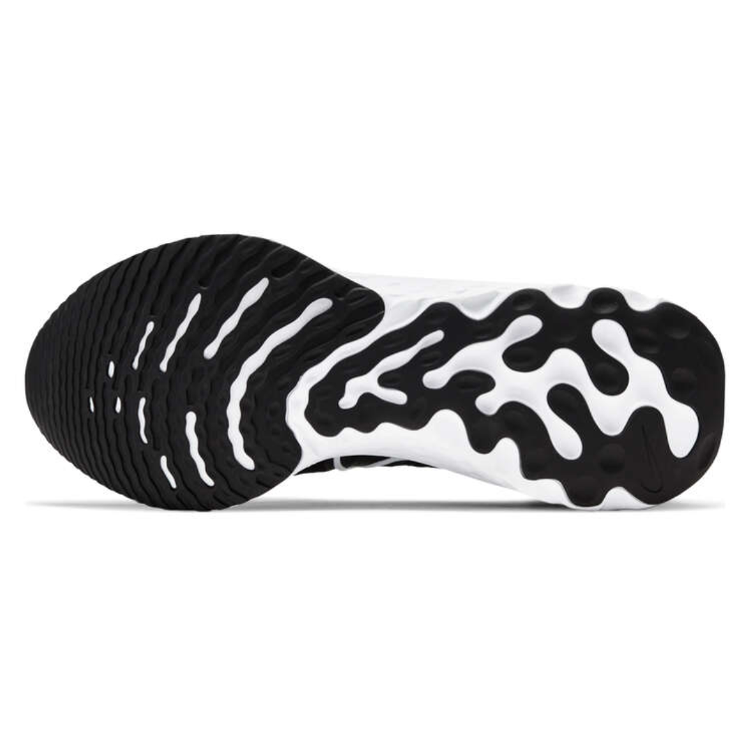 Mens Nike Infinity React Flyknit 2 Black/White