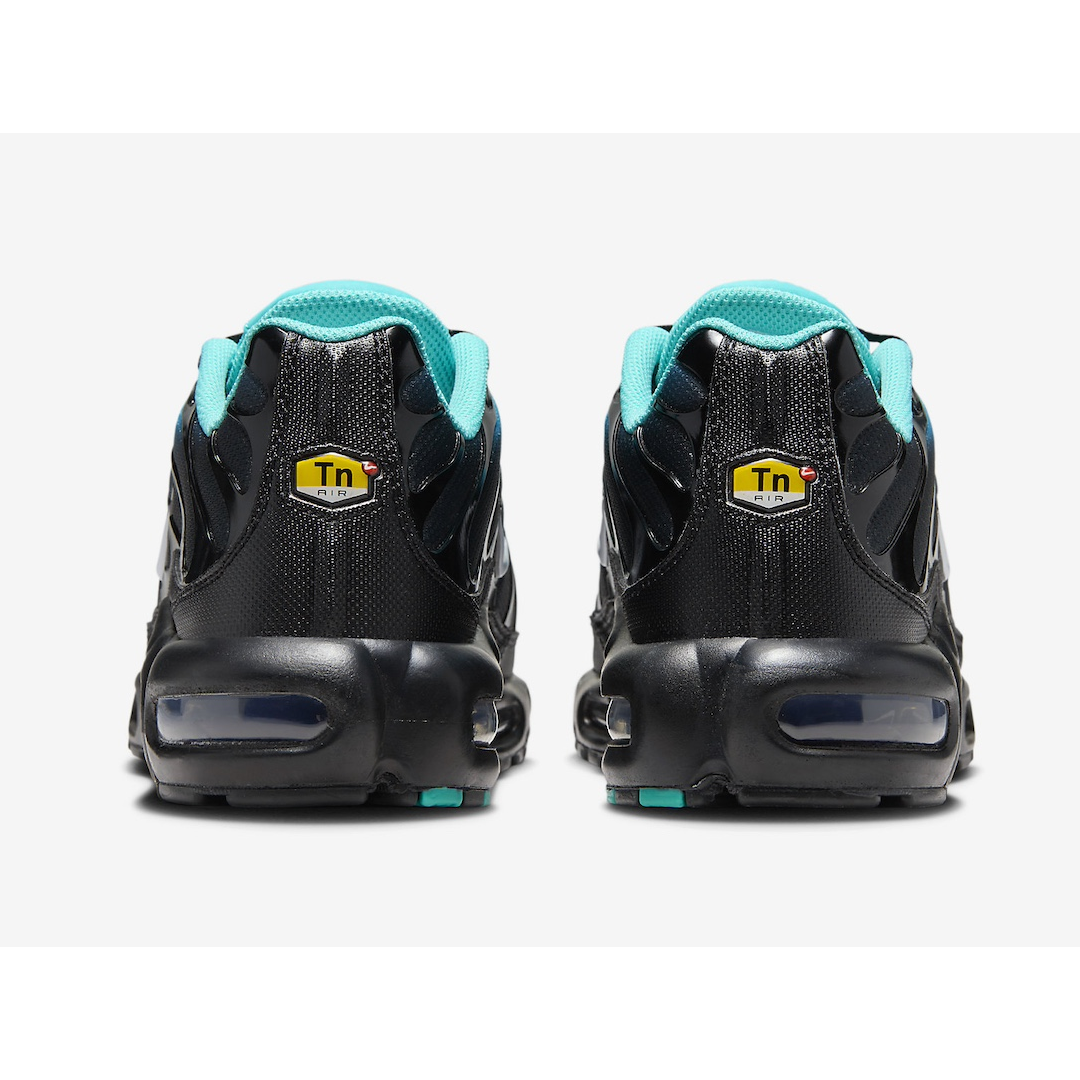 Air max plus white sales aqua