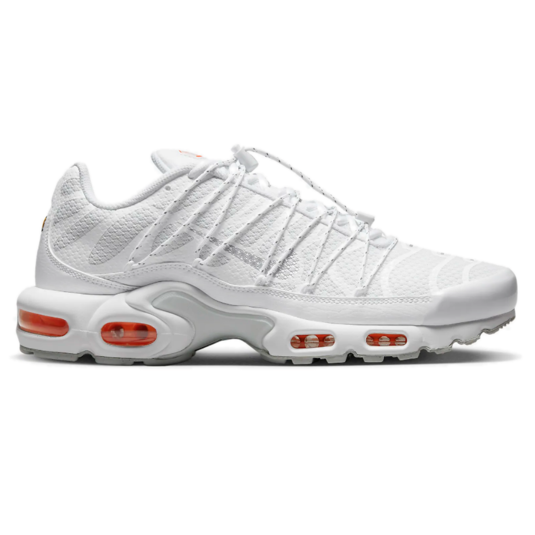 Nike air utility deals white