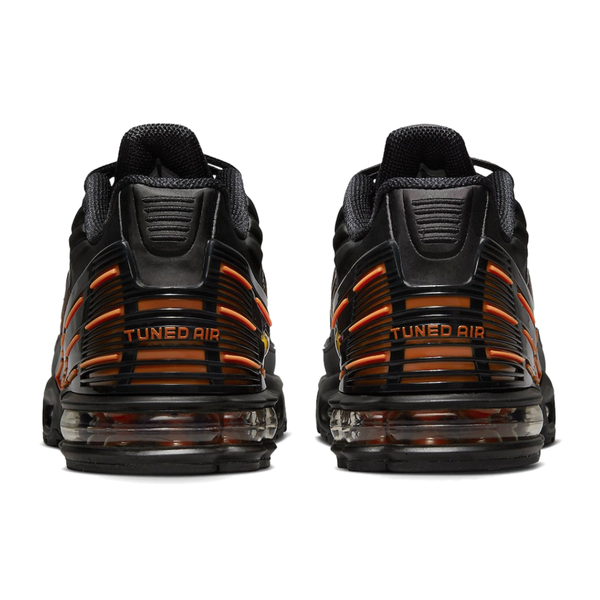 tn 3 black and blue