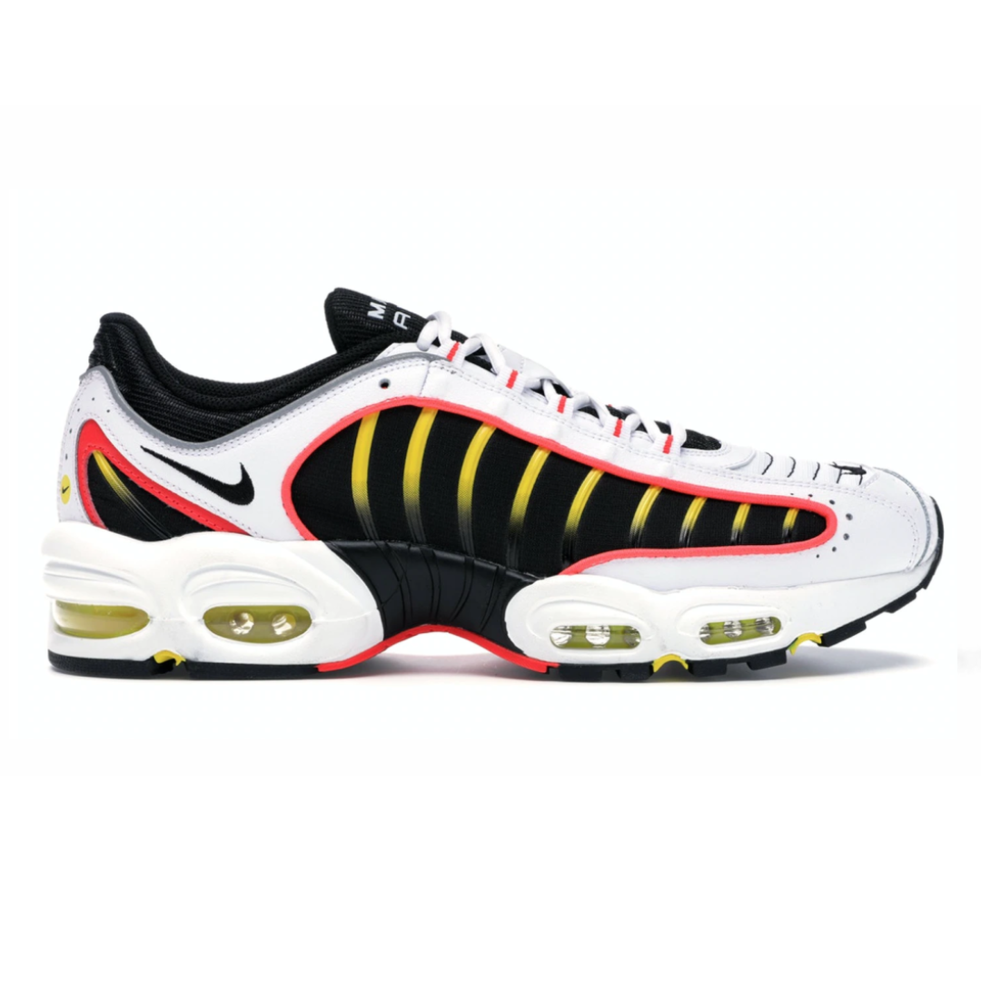 Mens Nike Tailwind IV Bright Crimson Black RaysLocker