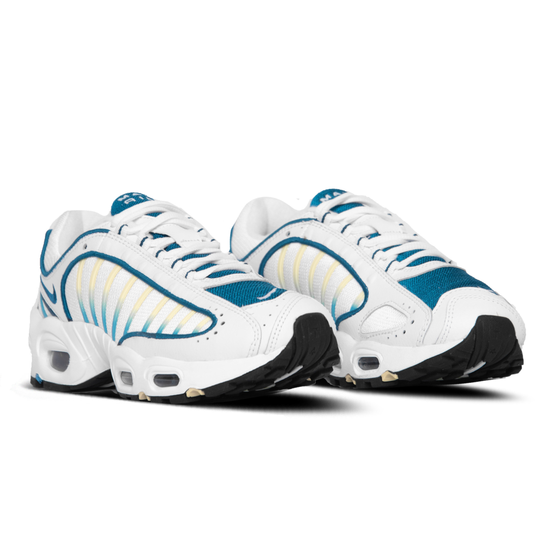 Womens Nike Tailwind IV Green Abyss White RaysLocker