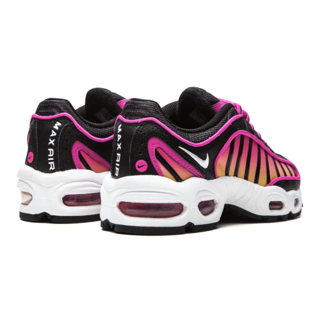 Womens Nike Tailwind IV Fire Pink Black White RaysLocker