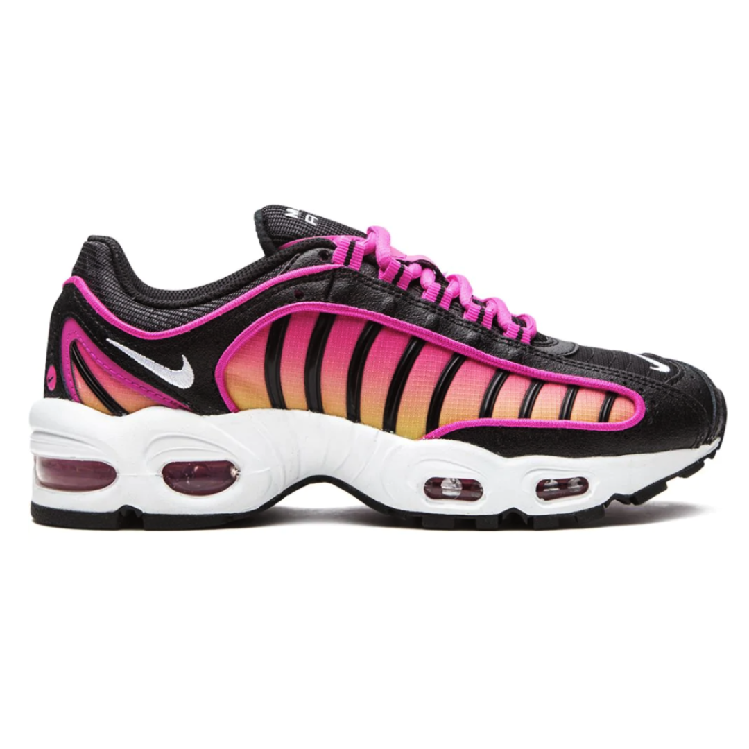 Womens Nike Tailwind IV Fire Pink Black White RaysLocker