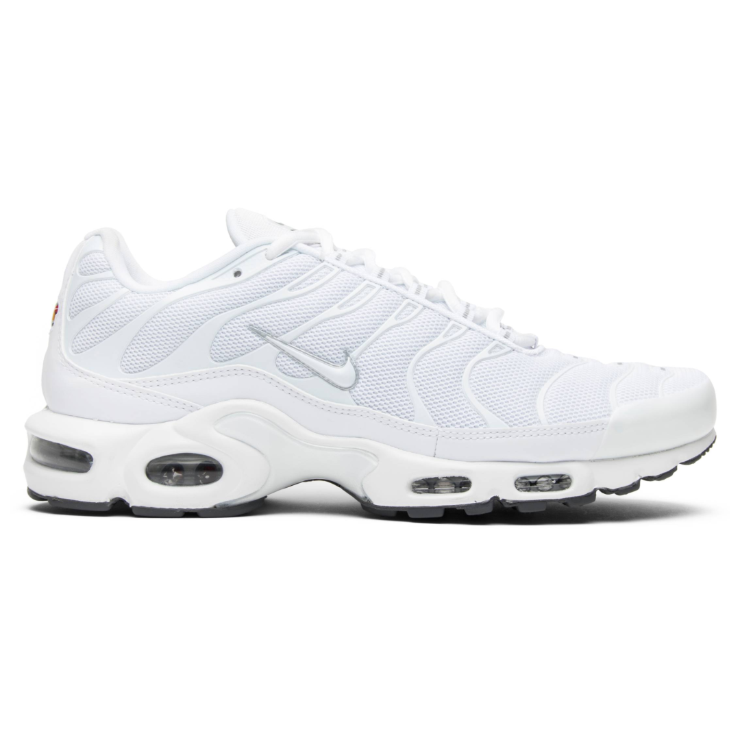 All white 2025 tns mens
